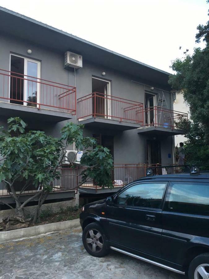 Bed&Breakfast Kurtic Supetar Exterior foto